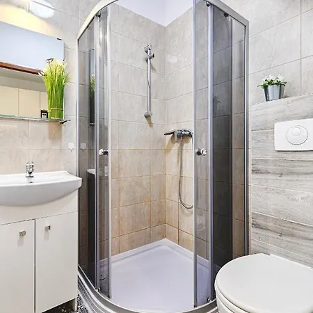 Delux5 * Lodz (Lodz)